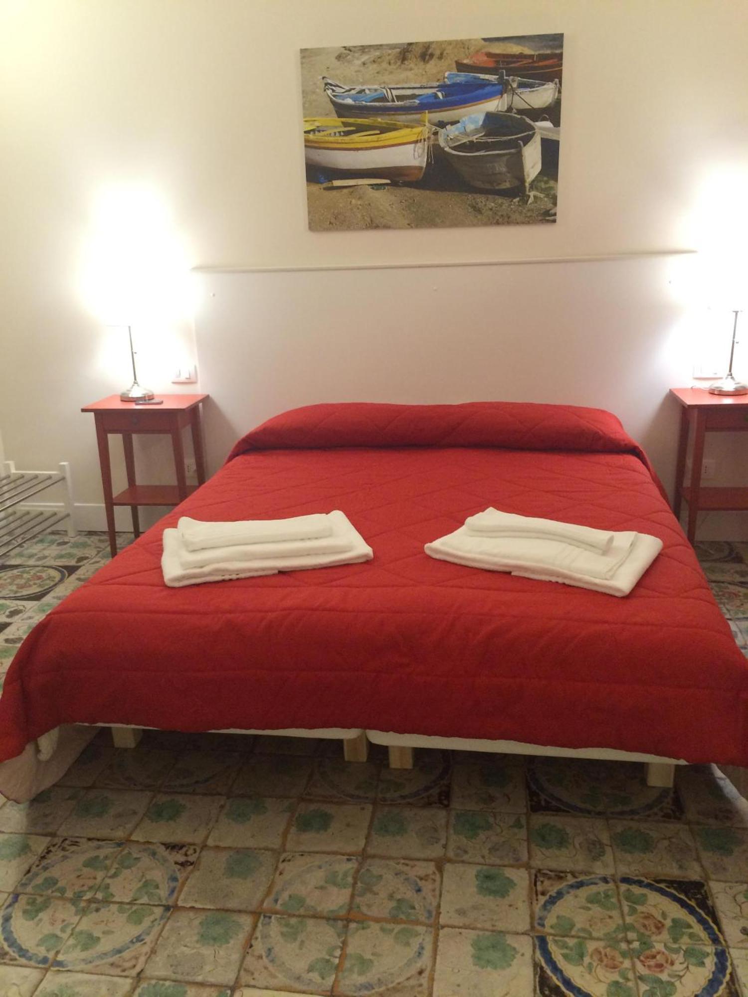 Alta Marea B&B Porto Empedocle Ngoại thất bức ảnh